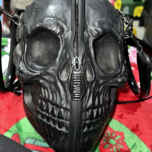 Skull handbag - Picture 2 of 4